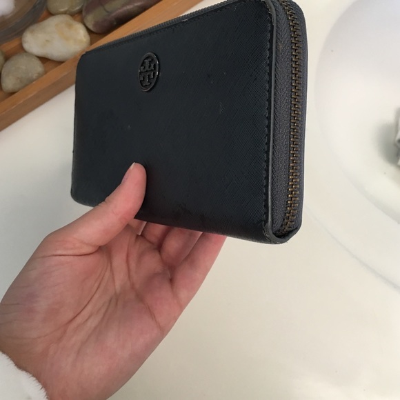 Metallic Saffiano leather Tory Burch Wallet - Picture 4 of 4